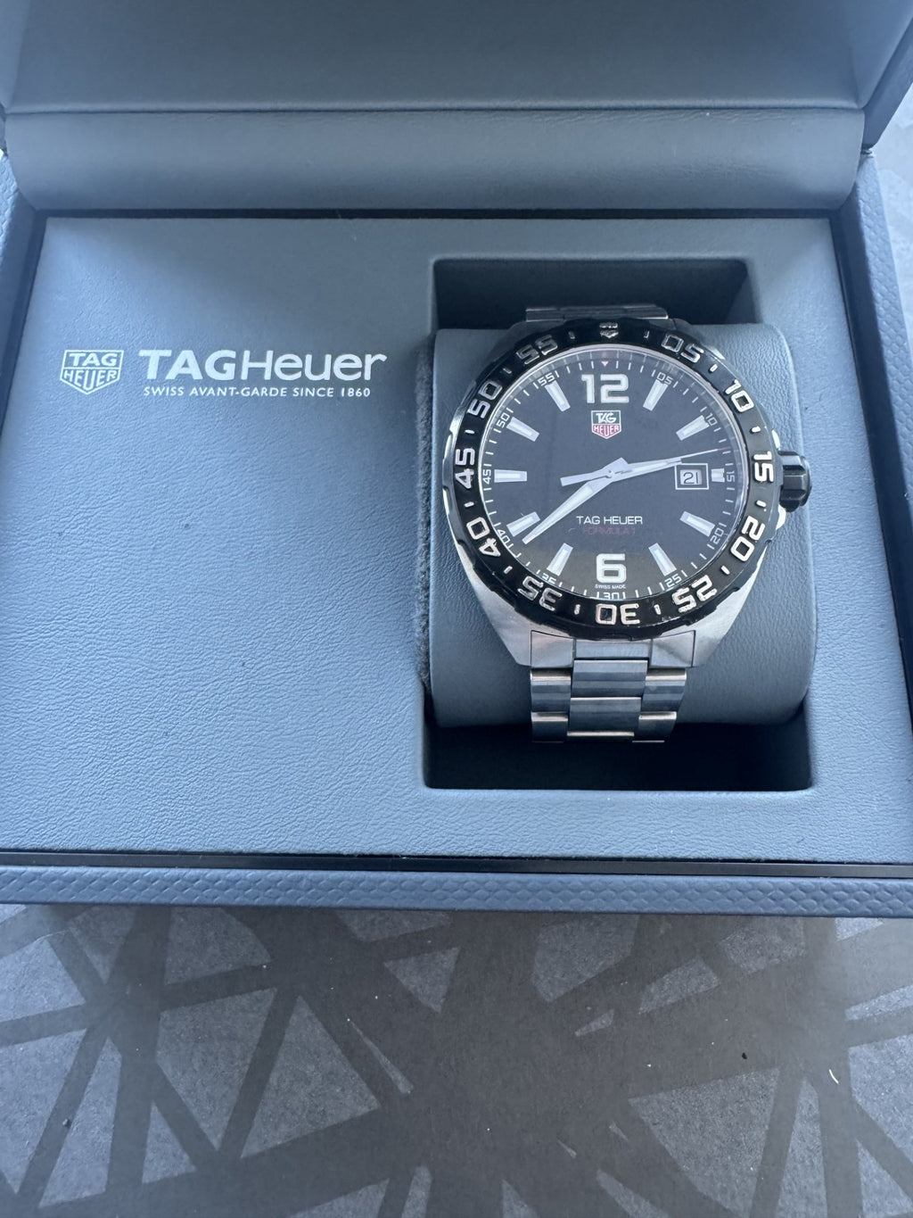 2024 TAG HEUER BLACK FORMULA 1 QUARTZ 41mm WAZ1010